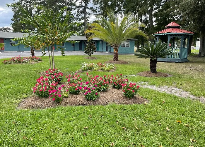 Carole Motel